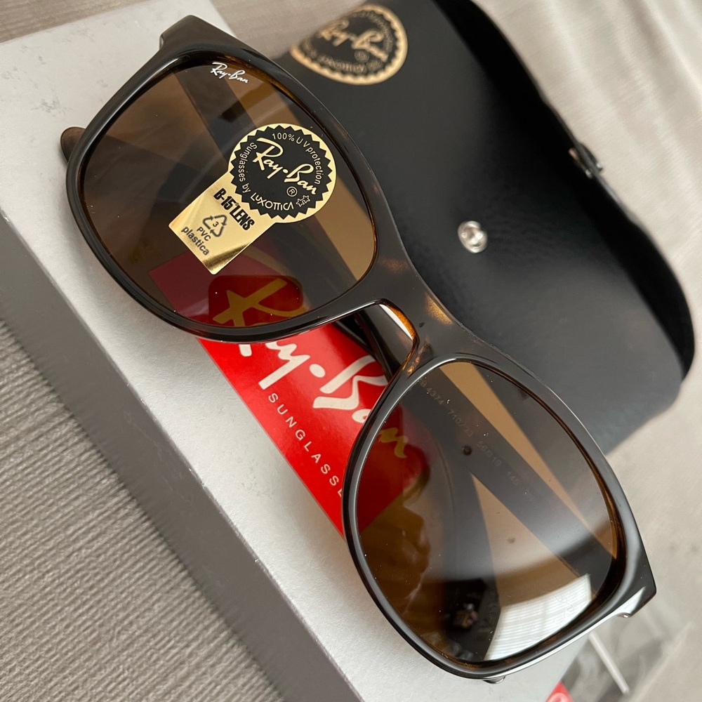 Brand new ray ban sunglasses brown/Havana rb4374